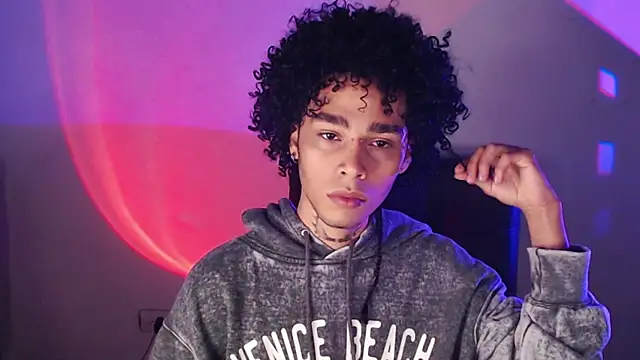 seven7xis online show from 01.25.25