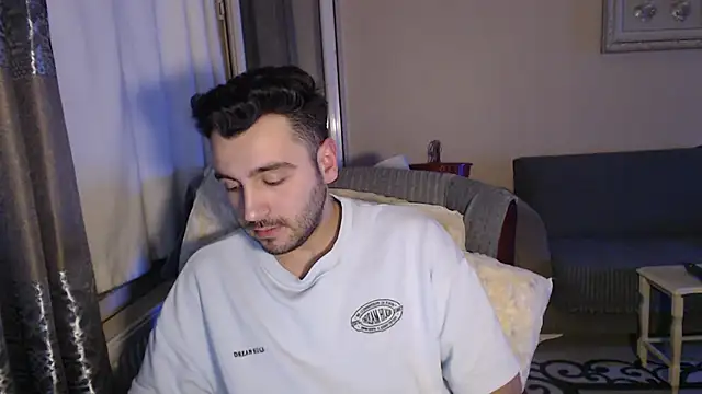 handsomeee04 online show from 11.10.25