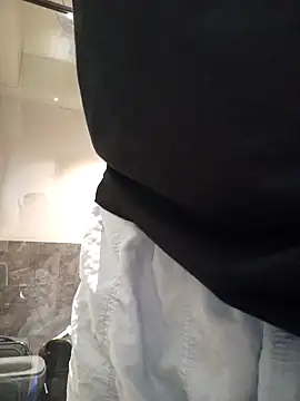 J JEN5 online show from 12.22.24