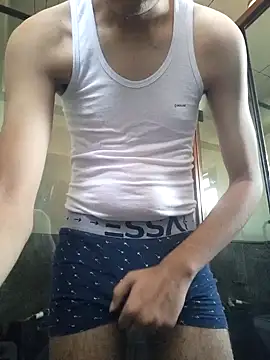 J JEN5 online show from 01.04.25