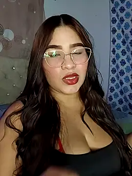 mia18 queen online show from 01.15.26