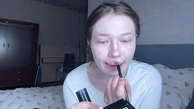 eva varnerr online show from 02.19.26