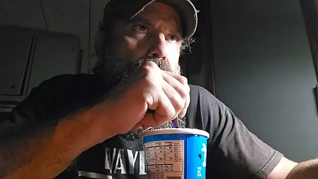 Snapshot of zaneporter46 chatting on 10.05.25 zaneporter46 online show from 10.05.25