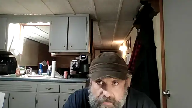 Snapshot of zaneporter46 chatting on 10.28.25 zaneporter46 online show from 10.28.25