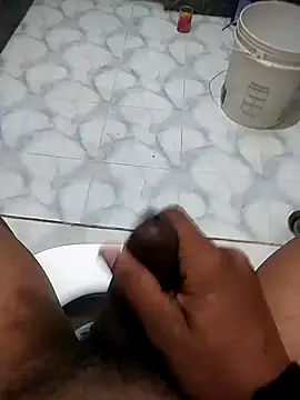 PLAYBOYYRAAJ online show from 12.28.24