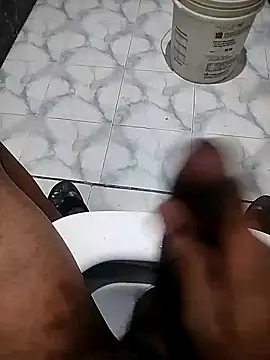 PLAYBOYYRAAJ online show from 12.28.24