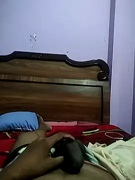 PLAYBOYYRAAJ online show from 11.04.25