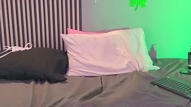 GysellHanson online show from 04.01.26