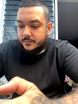 Snapshot of El_Titan1998 chatting on 11.09.25 El Titan1998 online show from 11.09.25