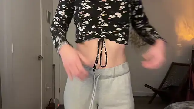 leahsparkles online show from 02.18.26