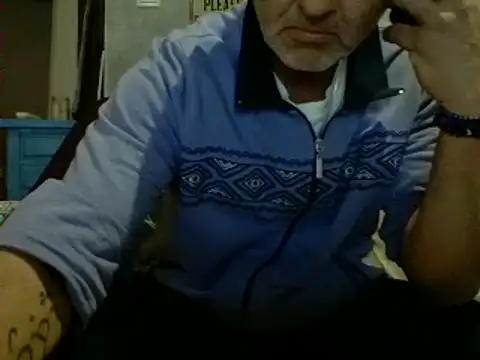 Snapshot of kevincumporn chatting on 02.20.25 kevincumporn online show from 02.20.25
