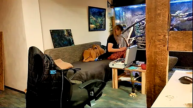 DYasmin69 online show from 10.09.25