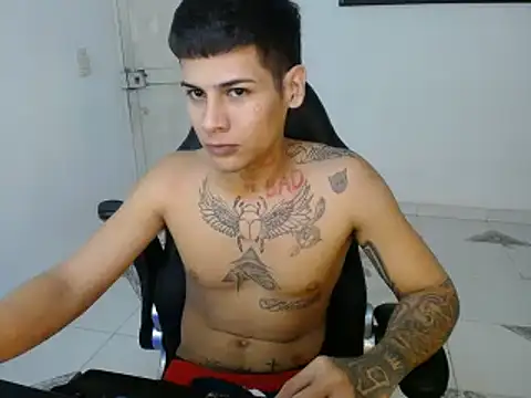 Snapshot of Clyde019 chatting on 01.09.25 Clyde019 online show from 01.09.25