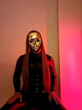 NoraInMask online show from 03.11.25