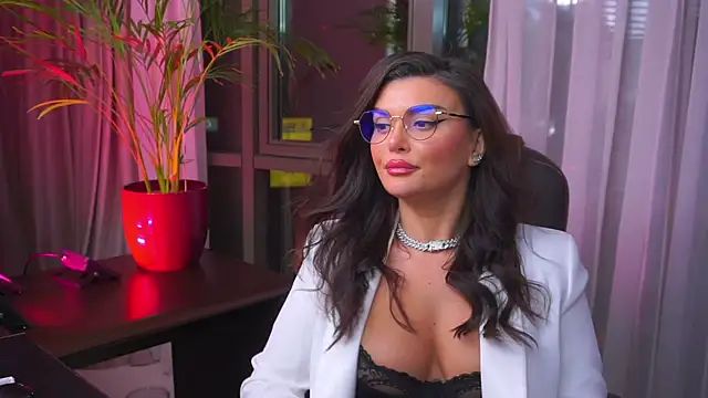 myakalifa online show from 02.03.25