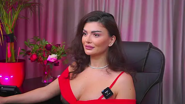 myakalifa online show from 09.14.25