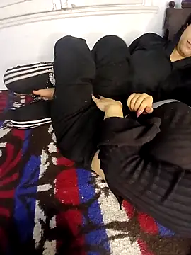 Snapshot of Qaisxone chatting on 02.27.25 Qaisxone online show from 02.27.25