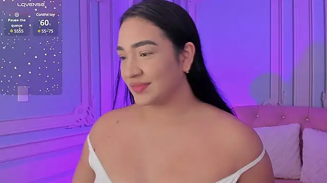 stefany duque1  online show from 01.07.25