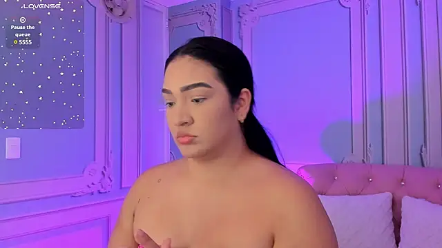 stefany duque1  online show from 01.09.25