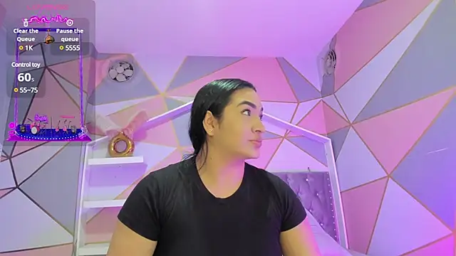 stefany duque1  online show from 02.05.25