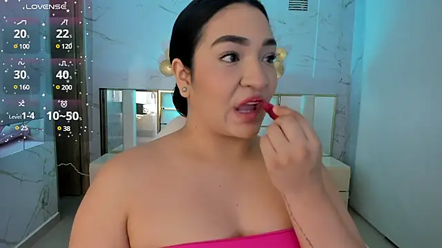 stefany duque1  online show from 03.09.25