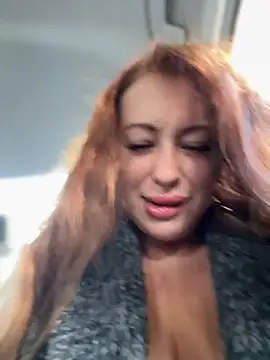 AndreaMood online show from 09.28.25