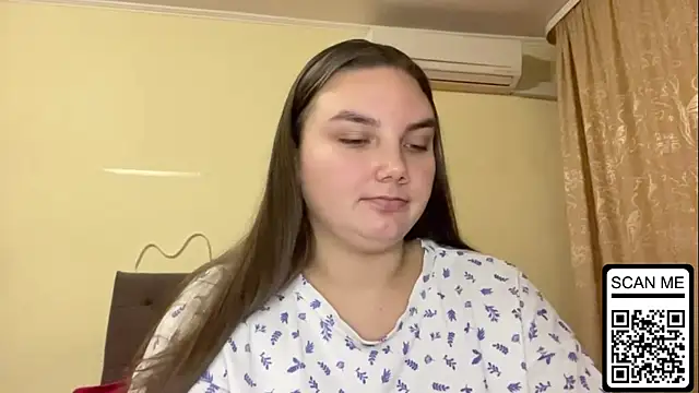 Snapshot of Dreamyblushfairy chatting on 10.10.25 Dreamyblushfairy online show from 10.10.25