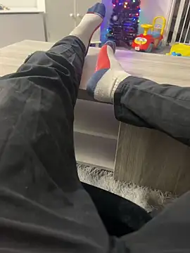 Snapshot of scottttyysc chatting on 12.23.24 scottttyysc online show from 12.23.24