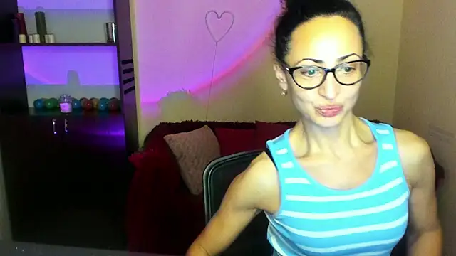 Arianasweety23 online show from 12.23.24