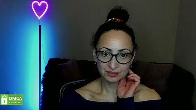 Arianasweety23 online show from 02.13.25