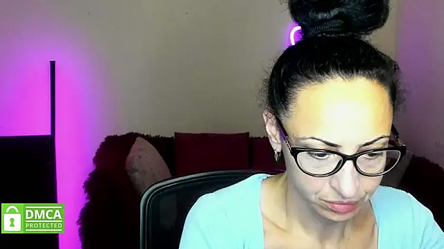 Arianasweety23 online show from 10.05.25