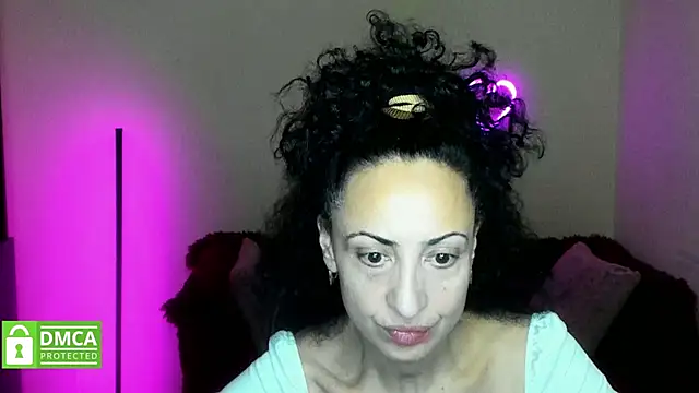 Arianasweety23 online show from 10.19.25