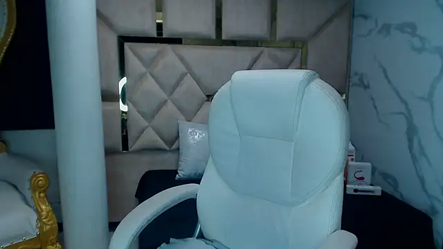 IsabellRodriguez18 online show from 03.09.25