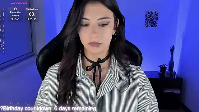 Snapshot of nala-saphir chatting on 06.18.26 nala-saphir online show from 06.18.26
