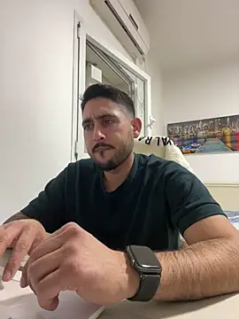 Snapshot of luffykingofpirets chatting on 02.02.25 luffykingofpirets online show from 02.02.25