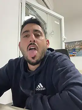 Snapshot of luffykingofpirets chatting on 02.06.25 luffykingofpirets online show from 02.06.25