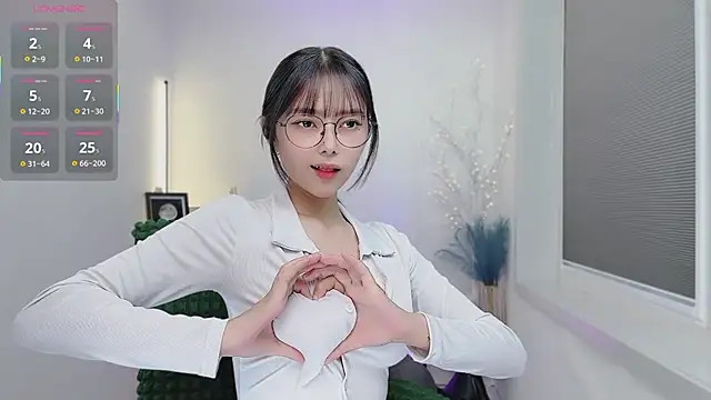 Natasha2025 online show from 10.15.25