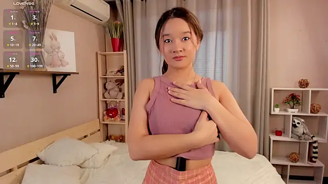 Maekko online show from 02.13.25