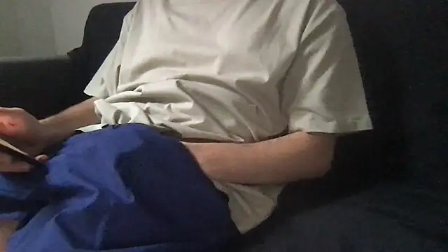 Snapshot of fetaminas chatting on 11.15.25 fetaminas online show from 11.15.25