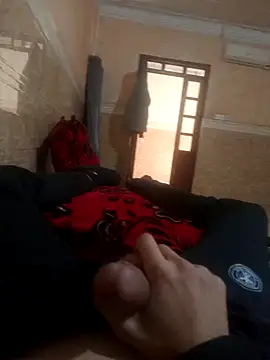 Snapshot of D09754 chatting on 02.25.25 D09754 online show from 02.25.25