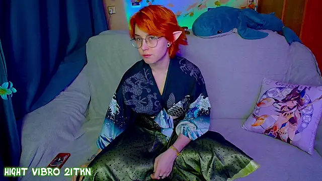 TrickyKitsune online show from 12.01.25