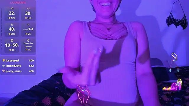 Snapshot of Laura_hellss chatting on 02.19.25 Laura hellss online show from 02.19.25