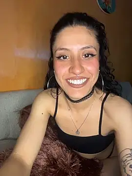 Snapshot of indira_k chatting on 06.04.26 indira k online show from 06.04.26