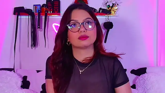 Snapshot of EmiF26 chatting on 12.03.25 EmiF26 online show from 12.03.25