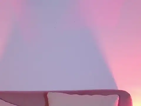 EmiF26 online show from 04.07.26