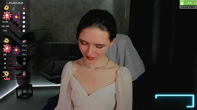 Snapshot of niki_cutes chatting on 03.01.25 niki cutes online show from 03.01.25