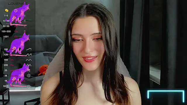 Snapshot of niki_cutes chatting on 03.21.25 niki cutes online show from 03.21.25