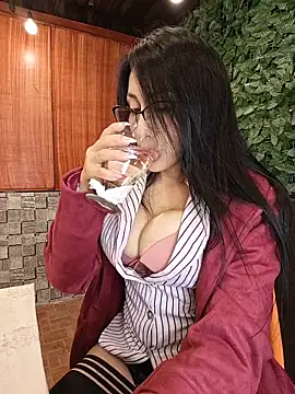 Snapshot of Isabellitasexi38 chatting on 05.18.26 Isabellitasexi38 online show from 05.18.26