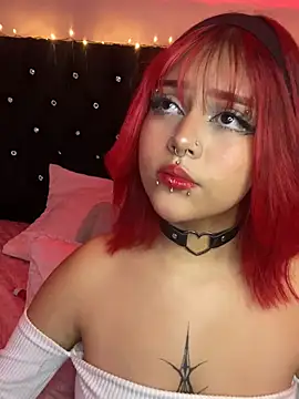 Snapshot of kath_kitty chatting on 01.23.25 kath kitty online show from 01.23.25