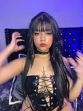 Snapshot of kath_kitty chatting on 03.07.25 kath kitty online show from 03.07.25